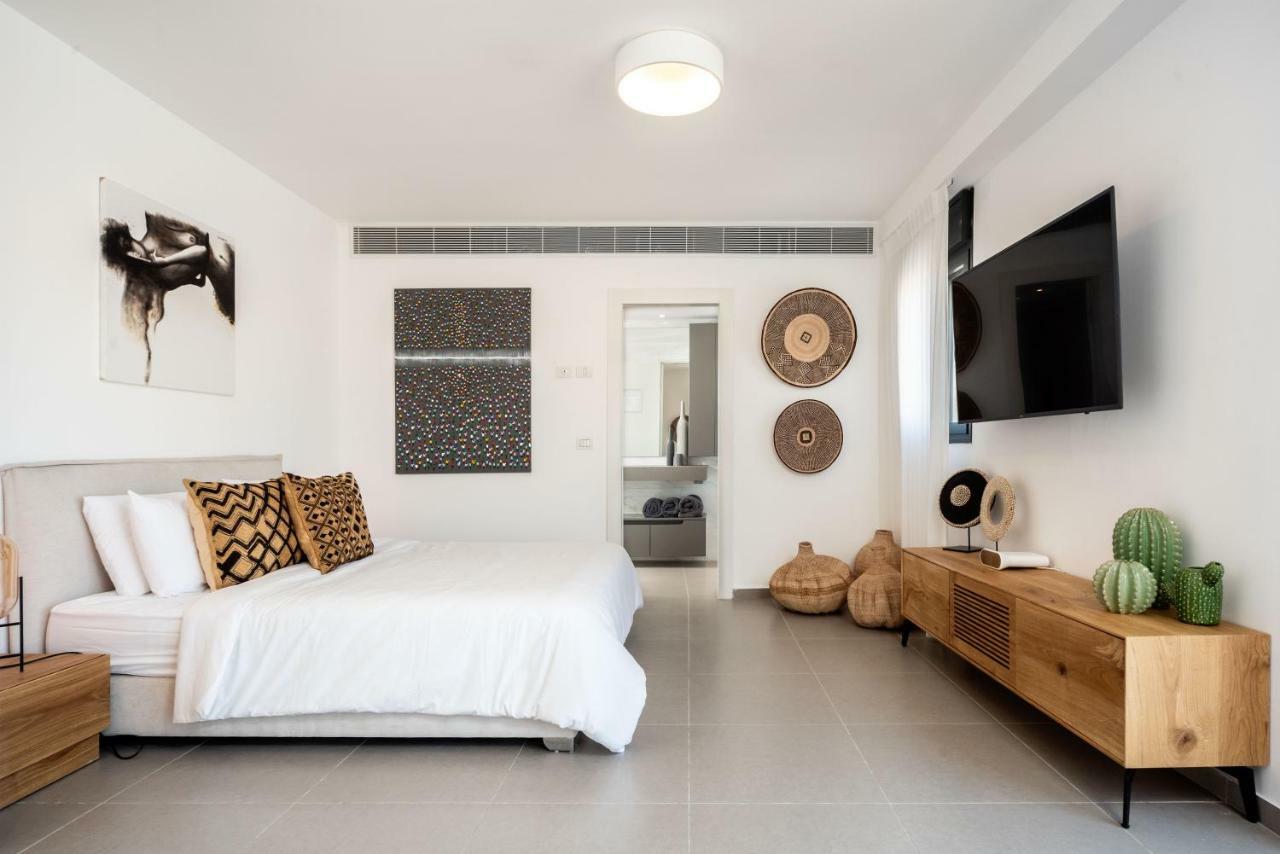 Duplex With Sea View Terrace Above The Flea Market Tel Aviv Eksteriør billede